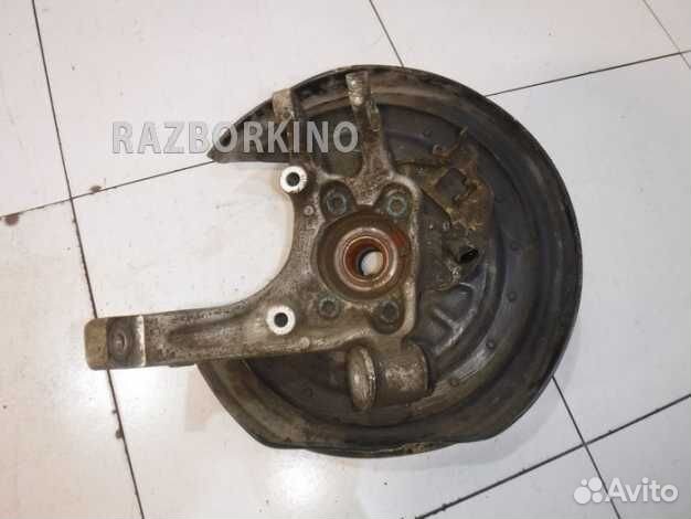 Кулак задний левый Ауди