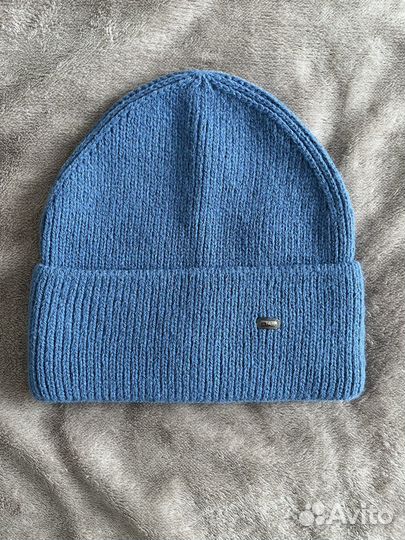 Шапка новая
