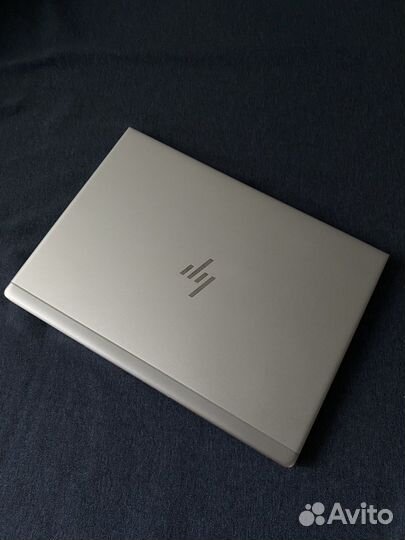 Ноутбук HP 830 G5