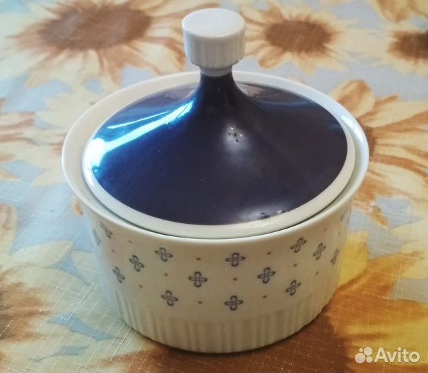 Предметы из сервиза Volksted фарфор GDR Германия