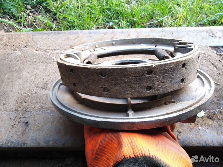 Опорник тормозной щит Иж Юпитер 3 Иж планета 3