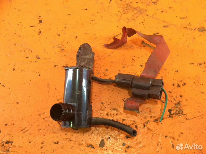 Насос (моторчик) омывателя стекла Hyundai 2003 Ter