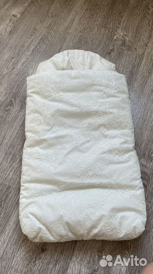 Конверт на выписку универсальный весна осень