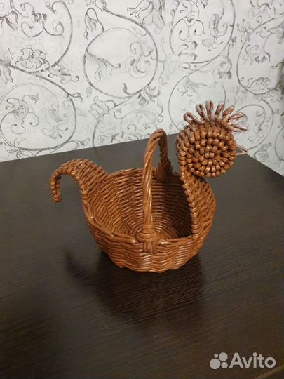 Плетеная корзина