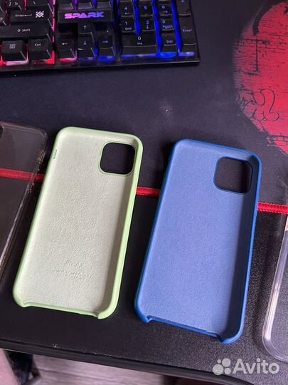 Продам чехлы на iPhone 11Pro