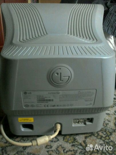 ЭЛТ монитор LG F700P usb