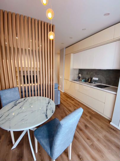 1-к. квартира, 42 м², 1/3 эт.