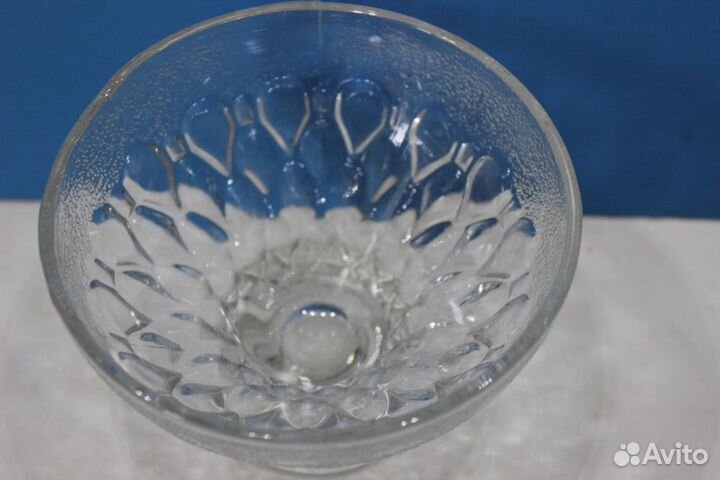 Стеклянная креманка