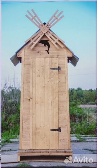Уличный туалет деревянный EJM