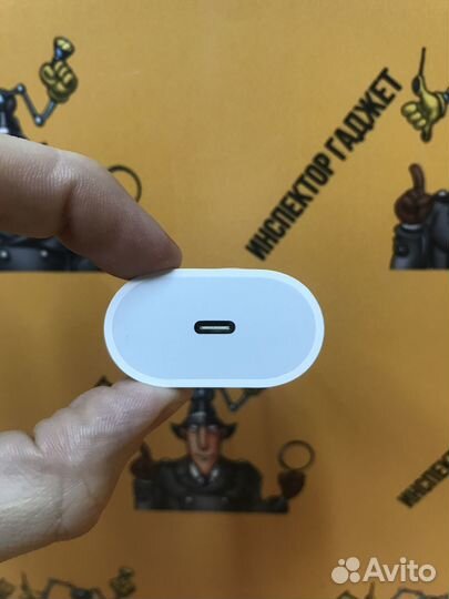 Блок зарядки Apple USB-C мощностью 20 Вт оригинал