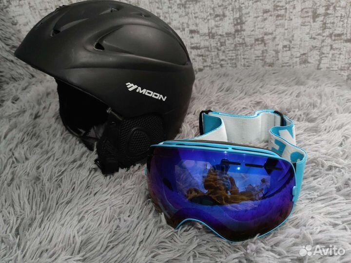 Шлем горнолыжный