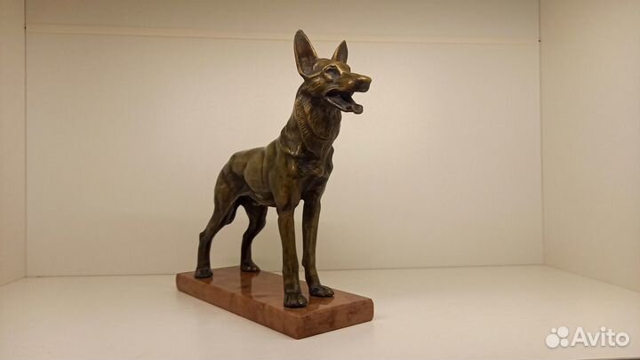 Бронзовая статуэтка собаки Германия