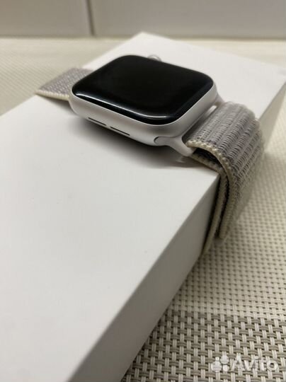 Часы apple watch 4 40 mm