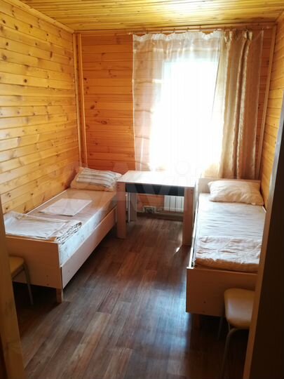Комната 20 м² в > 9-к., 1/2 эт.