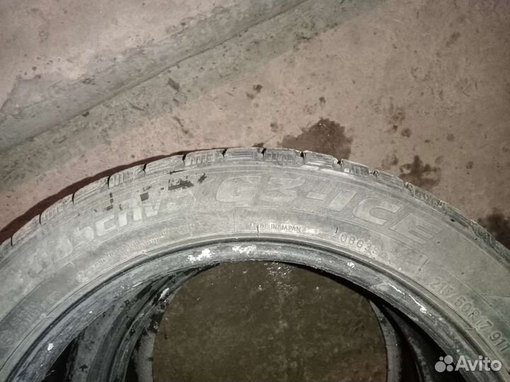 Toyo Observe G3-Ice 215/50 R17