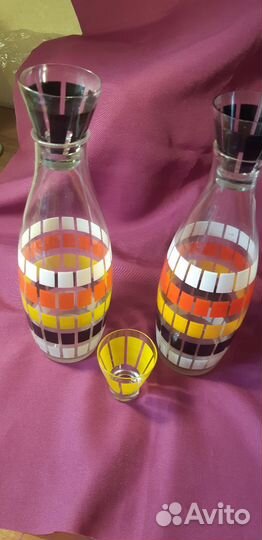 Ваза бутылка из цветного стекла СССР редкая