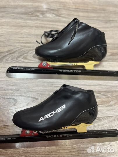 Ботинки конькобежные