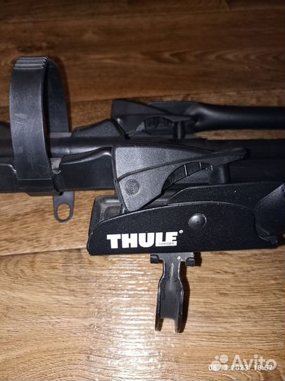 Велокрепление на крышу thule