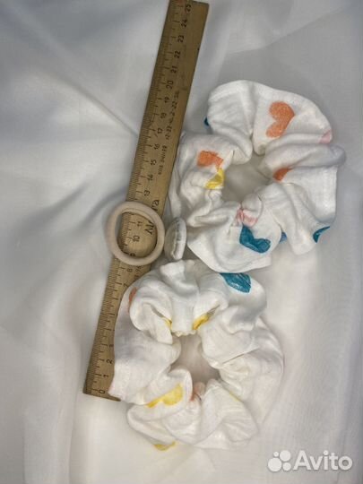 Комплект резинок с вышивкой