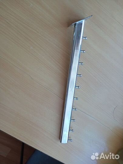 Кронштейны настенные на 10 крючков