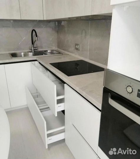 Кухонный гарнитур на заказ. Стильные решения