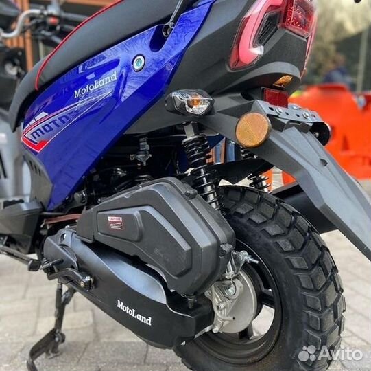 Новый мотороллер 150 куб. matrix 150 с птс