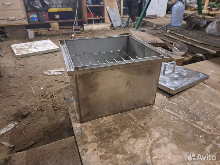 Коптилка горячего копчения