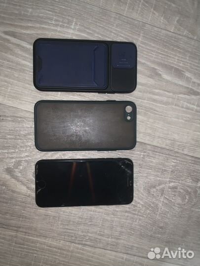 Телефон iPhone 7