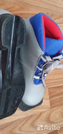 Лыжные ботинки 31 размер 1 пара