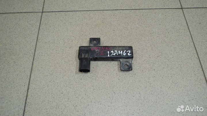 Антенна Porsche Cayenne I (955/957) 2002-2010