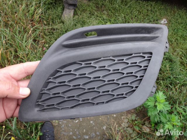 Хс60 заглушка переднего бампера Левая XC60 08-12