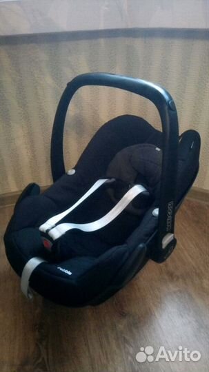 Автомобильное кресло Maxi-Cosi Pebble