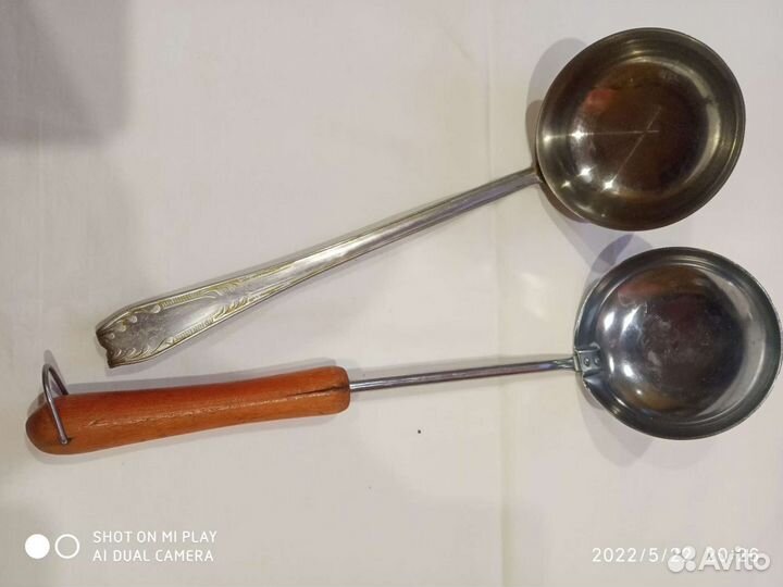 Все для кухни(стол наборы, сахарницы, чайники.)