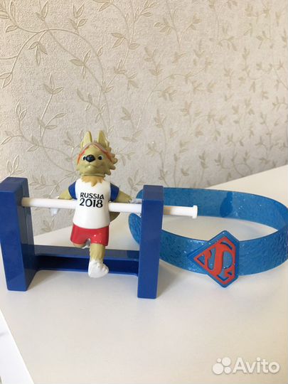 Набор игрушек Mcdonalds и др