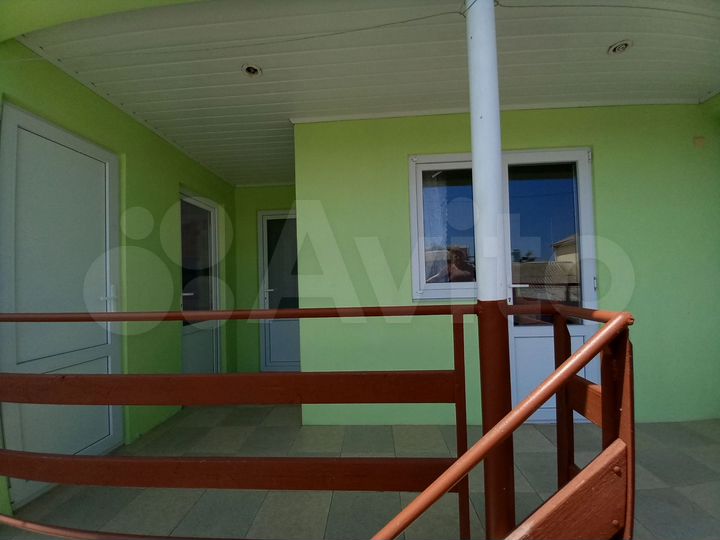 Комната 15 м² в 6-к., 1/2 эт.