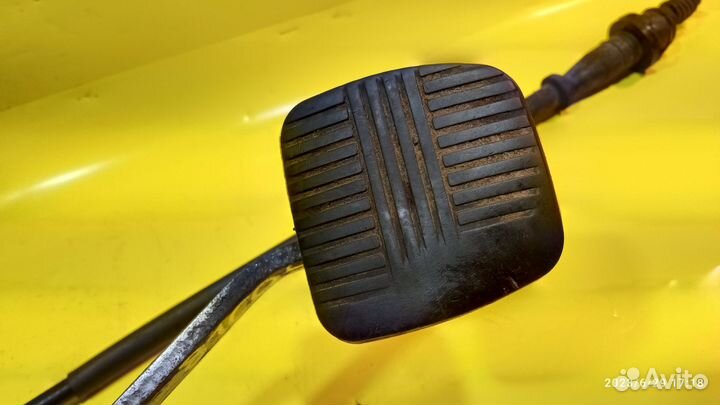 Педаль сцепления для Nissan Primera P10