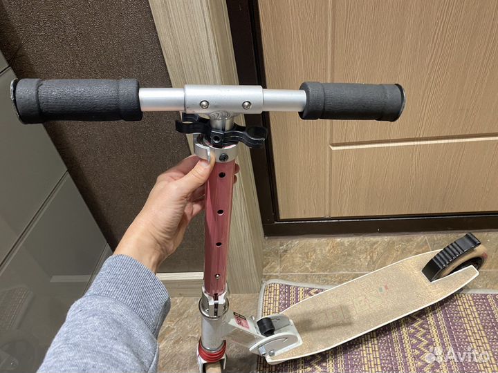 Самокат детский Roces 145 до 80 кг