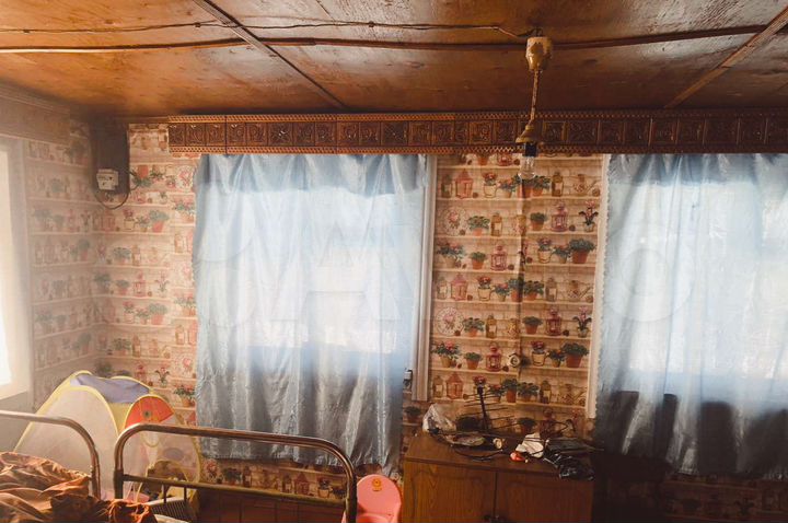 Дом 10 м² на участке 10,1 сот.