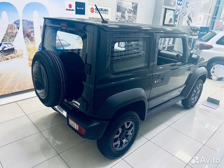 Suzuki Jimny 1.5 AT, 2022