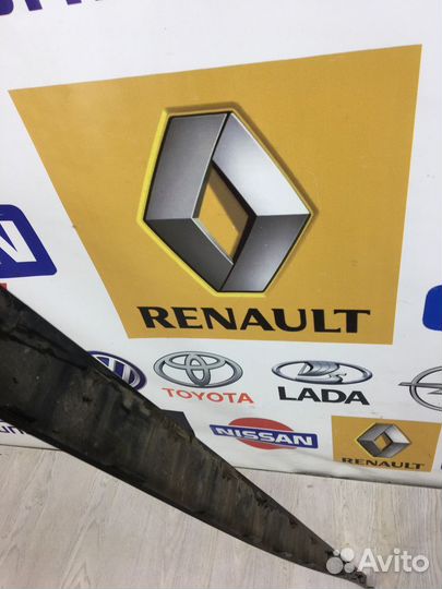 Накладка порога наружная renault duster Лев