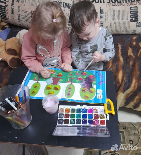 Услуги няни для ребенка на своей территории