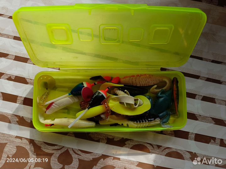 Продам рыболовные снасти