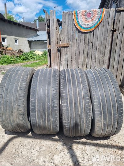 Michelin Latitude Sport 3 255/45 R20