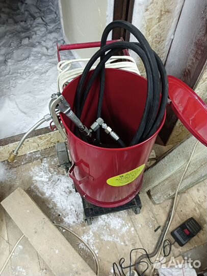 Нагнетатель густой смазки