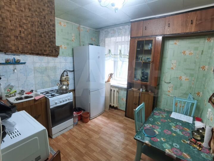 2-к. квартира, 70 м², 3/5 эт.