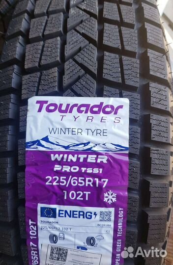 Tourador Winter Pro TSS1 225/65 R17