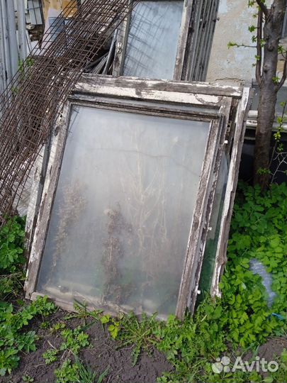 Деревянные оконные рамы бу для парника