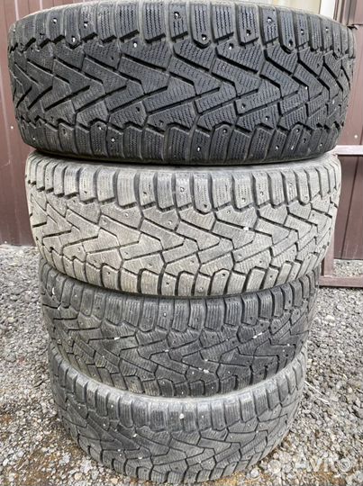 Pirelli Ice Zero 2 225/60 R17