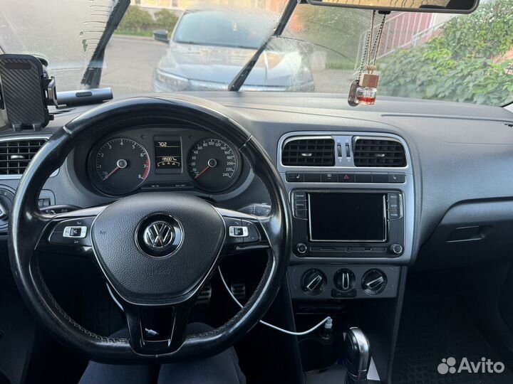 Volkswagen Polo 1.6 AT, 2016, 135 000 км