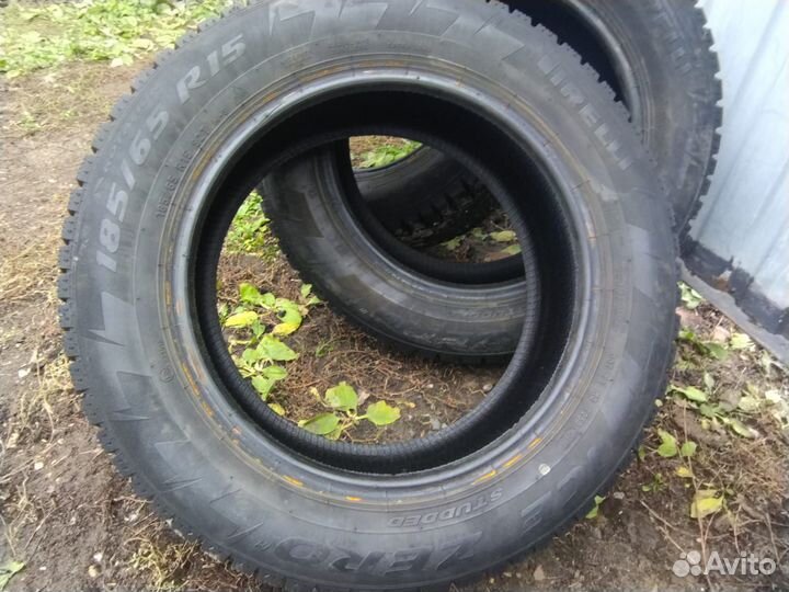 Pirelli Ice Zero 185/65 R15 92T